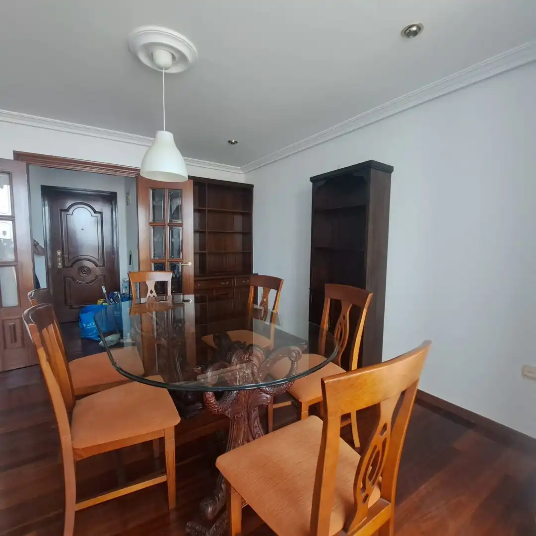 Esszimmer von Wohnung zur Miete in Gijón 