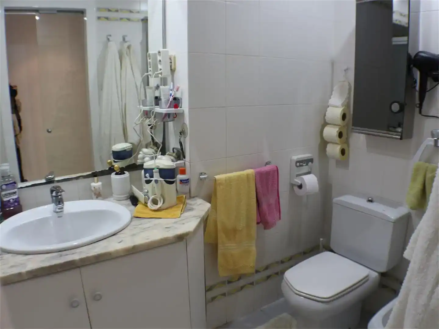 Bathroom of Flat for sale in El Vendrell  with Swimming Pool and Balcony