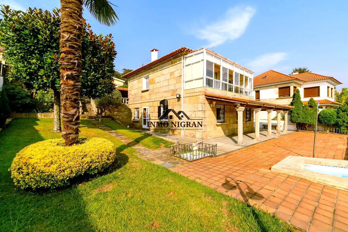 Exterior view of Houses for sale in Vigo   with Private garden, Terrace and Storage room