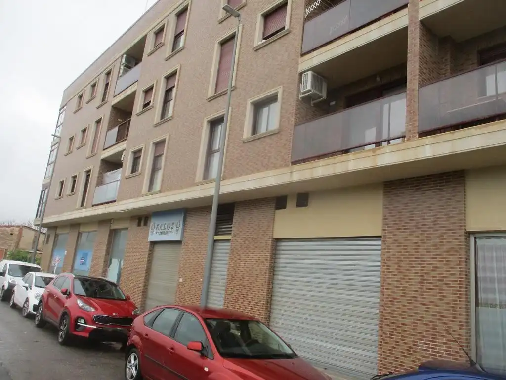 Locale commerciale in vendita a Constitución