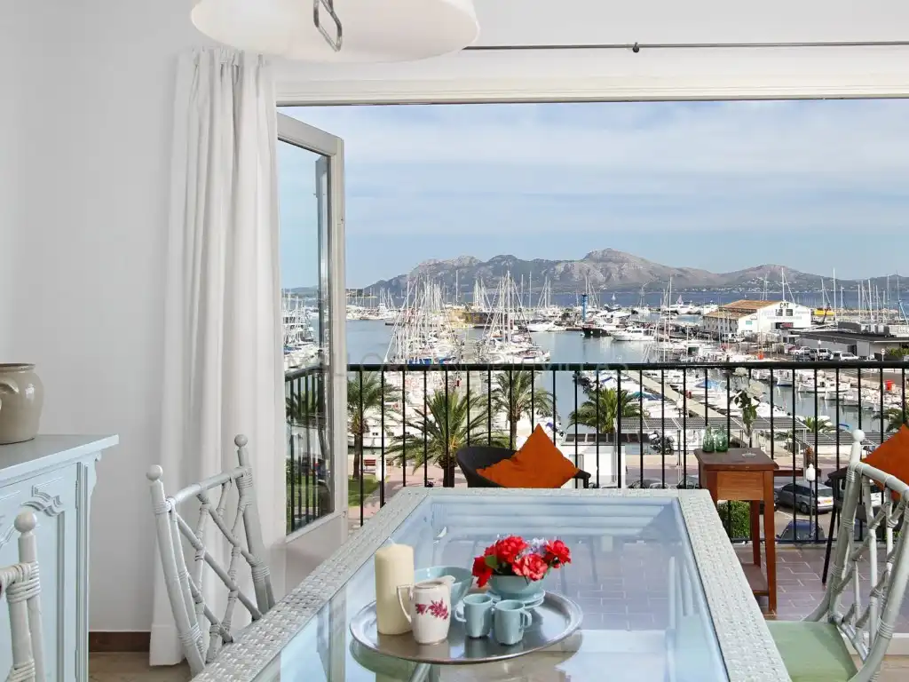 Apartments for rent in Paseo Saralegui, Port de Pollença