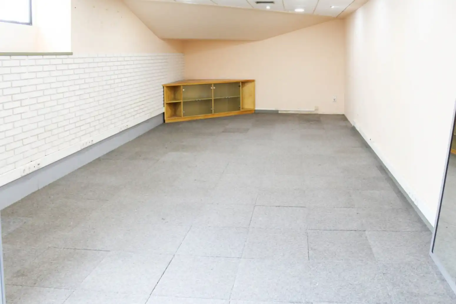 Business premises for sale in Puerto de Sagunto - Calle Vicente Andres Estelles, imagen 8