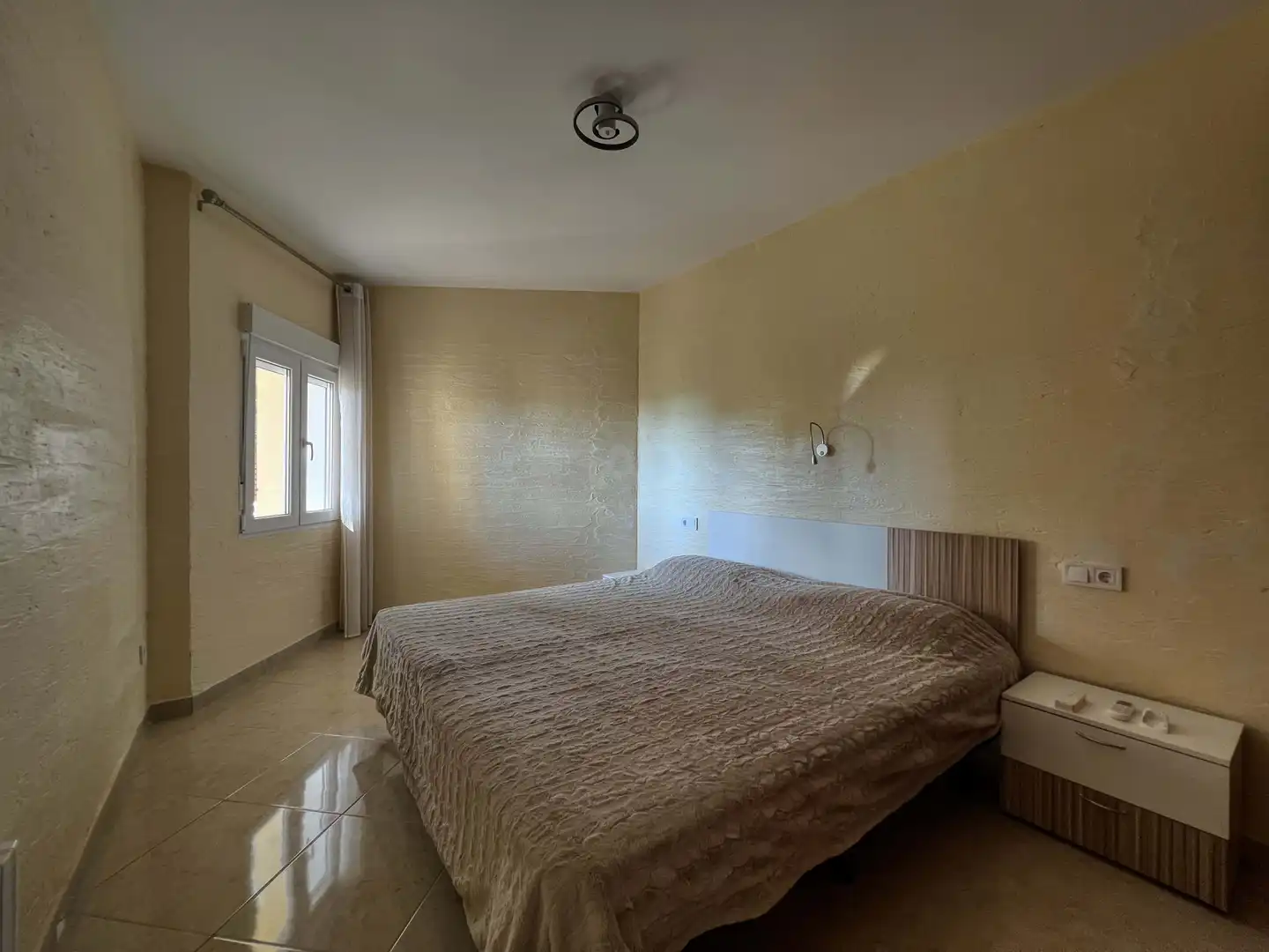 Dormitori de Casa o xalet en venda en Tarragona amb Aire condicionat, Calefacció i Terrassa