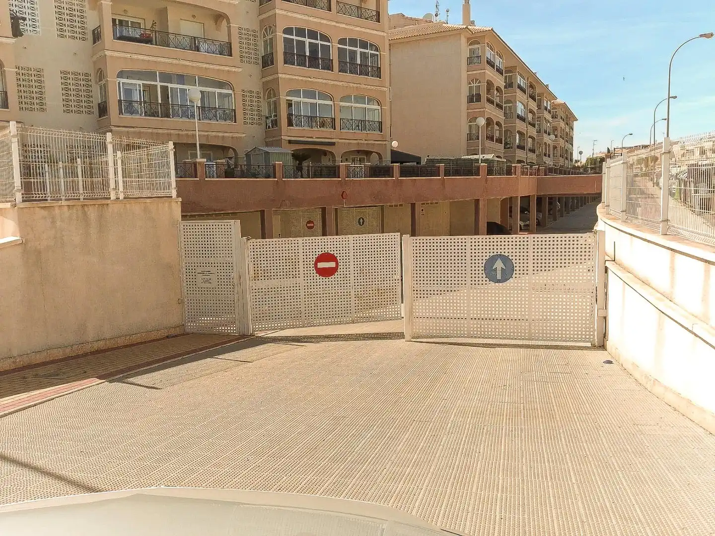 Aparcament de Apartament en venda en Orihuela amb Aire condicionat, Jardí privat i Terrassa