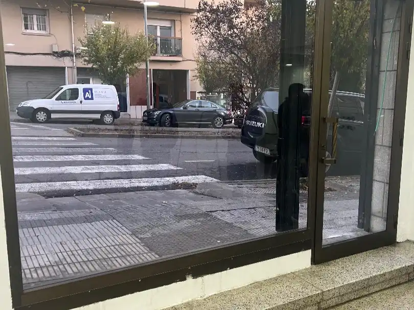 Business premises for sale in Avenida Pau casals 33, imagen 4