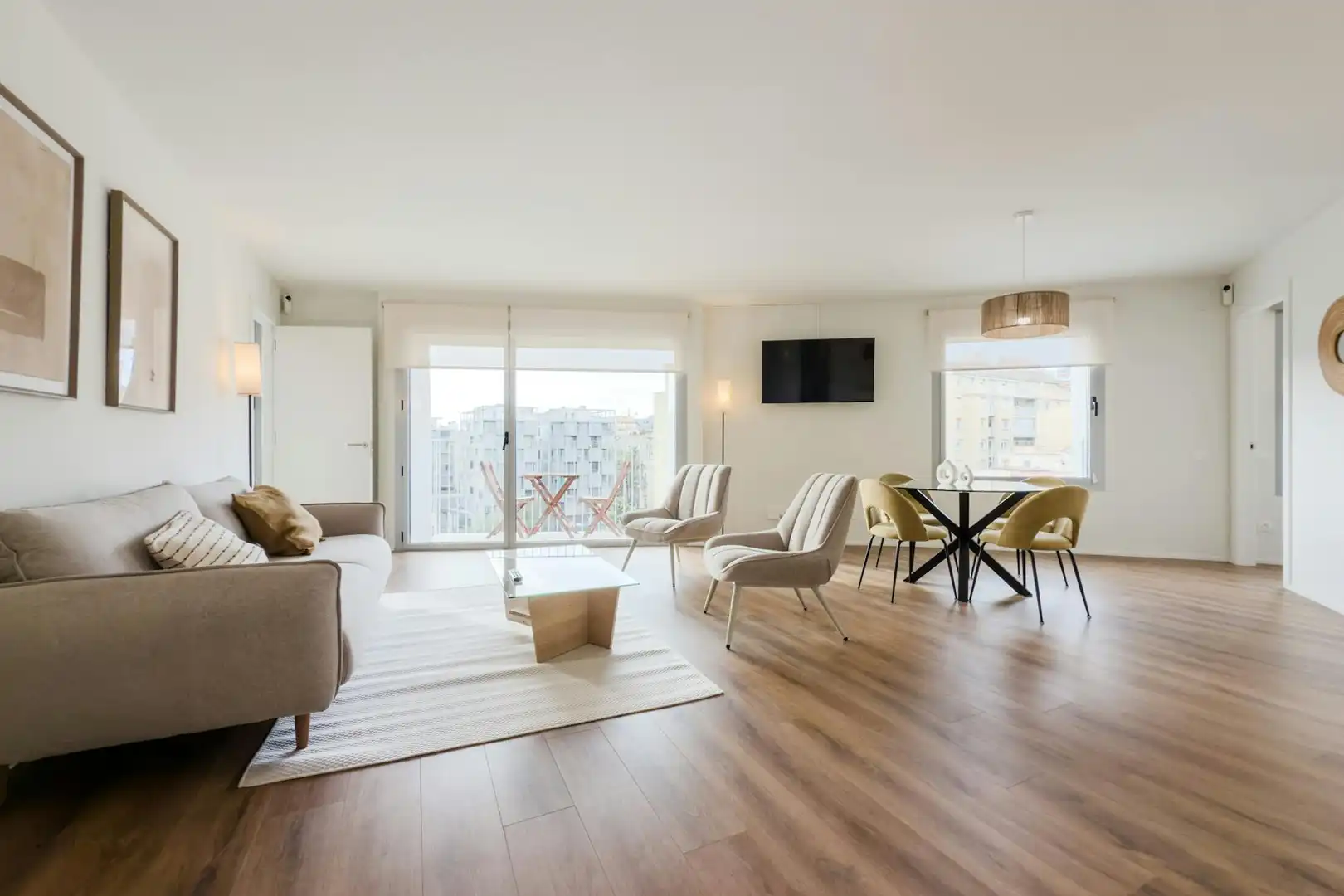 Living room of Flat for rent in Gràcia