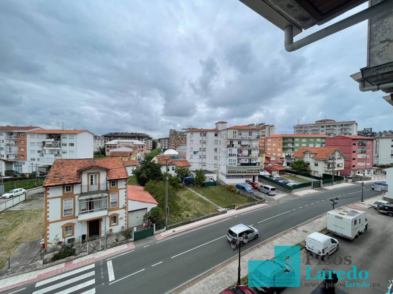 Exterior view of Flat to rent in Colindres  with Terrace and Furnished