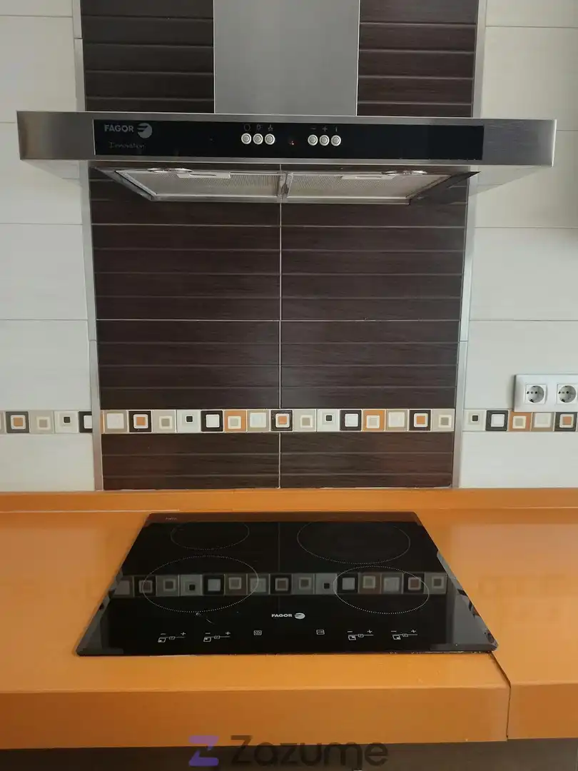 Küche von Wohnung zur Miete in Sevilla mit Klimaanlage, Heizung und Möbliert