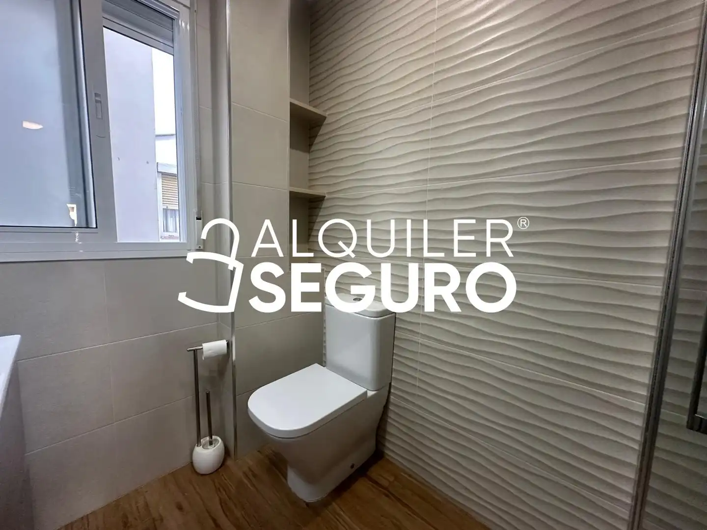 Bathroom of Flat for rent in Valencia  with Terrace