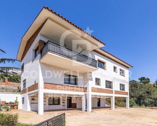 Exterior view of House or chalet for sale in Sant Cugat del Vallès