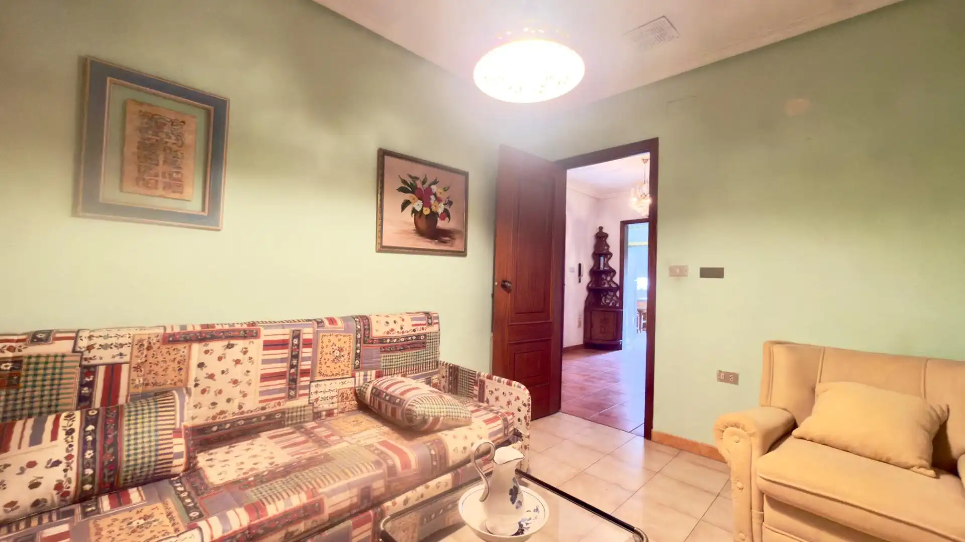Sala d'estar de Pis en venda en Ribadavia amb Calefacció, Moblat i Balcó
