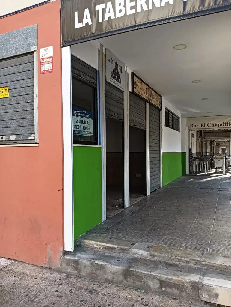 Locale commerciale in affitto a El Juncal - Vallealto