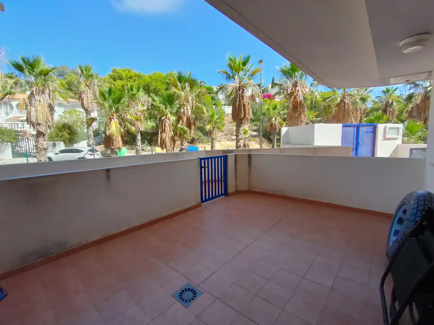 Außenansicht von Wohnung zur Miete in Cartagena mit Möbliert, Ofen und Waschmaschine