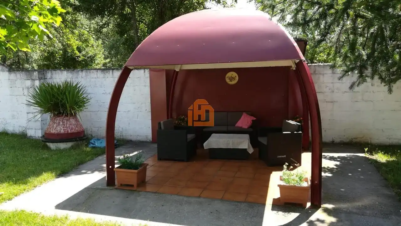 Terraza de Casa o chalet en venta en Cuadros con Jardín privado, Trastero y Amueblado