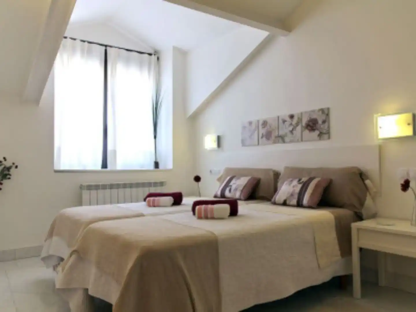 Bedroom of Detached homes for sale in Almajano  with Furnished, Oven and Washing machine