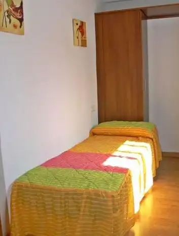 Bedroom of Apartments for rent in Granada  with Air Conditioner, Heating and Terrace