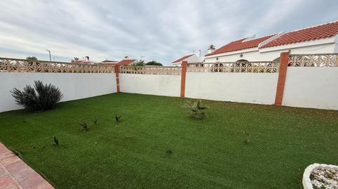 Foto 2 de Casa o xalet de lloguer a Paseo Paseo de Castañeda, 141, Retamar,  Almería Capital