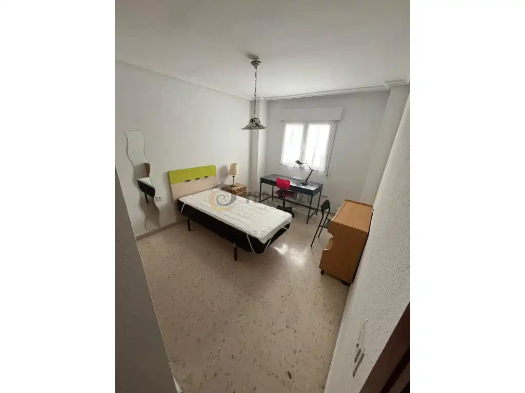 Flat with lift to rent in Belén - San Roque, imagen 3