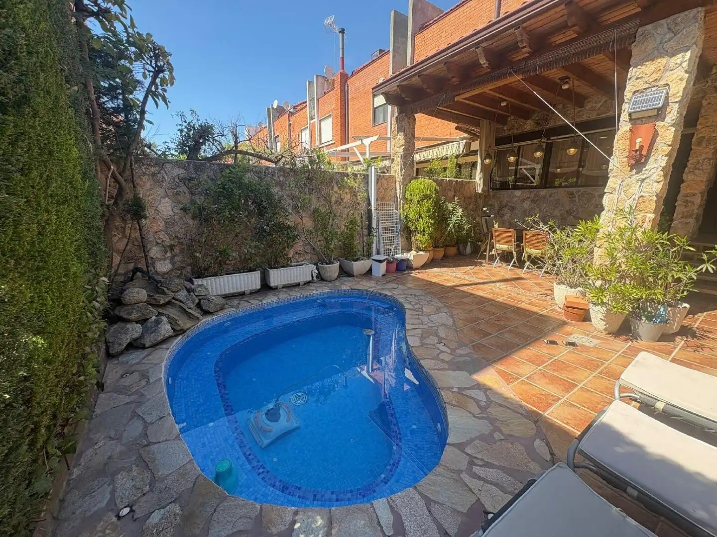 Piscina de Casa o xalet en venda en Getafe
