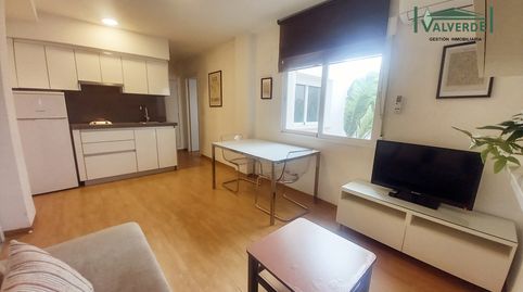 Foto 2 de Apartamento de alquiler en Plaza de la Trinidad, Centro - Sagrario, Granada Capital