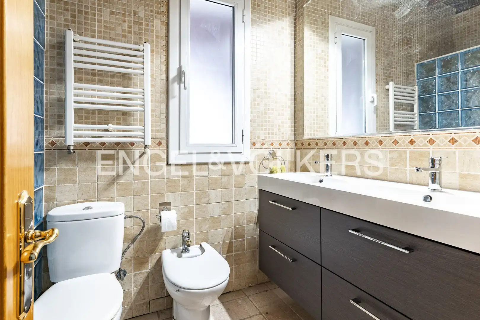 Baño de Dúplex en venta en Montcada i Reixac con Aire acondicionado, Calefacción y Terraza