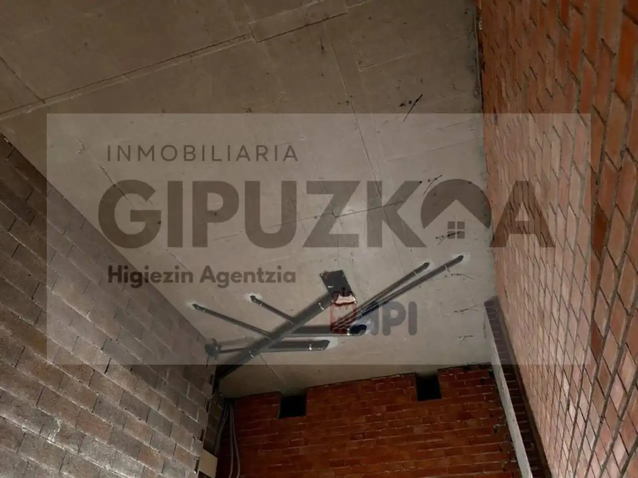 Local comercial en alquiler en Calle Arroka, imagen 5