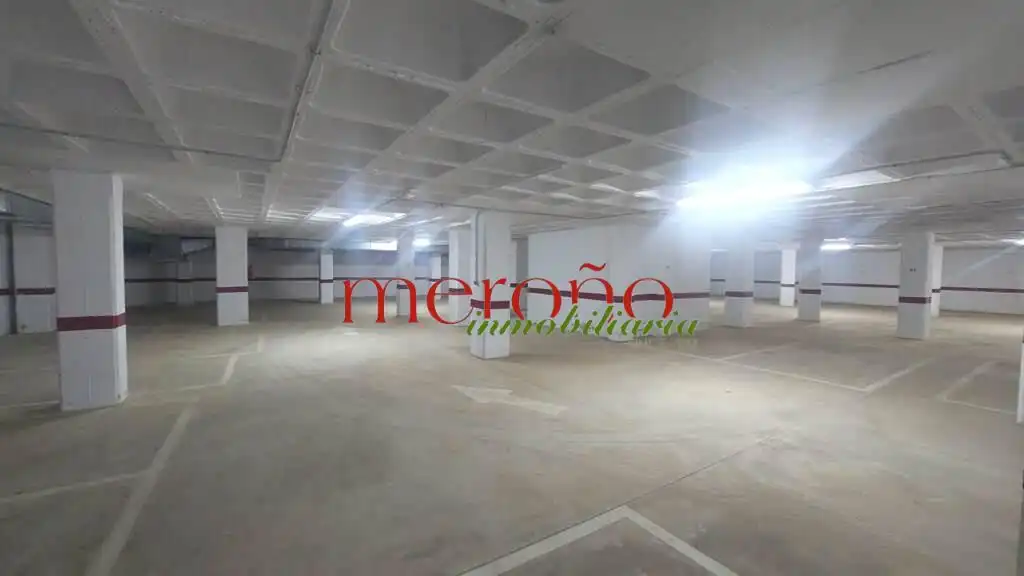 Garaje de alquiler en Elche / Elx