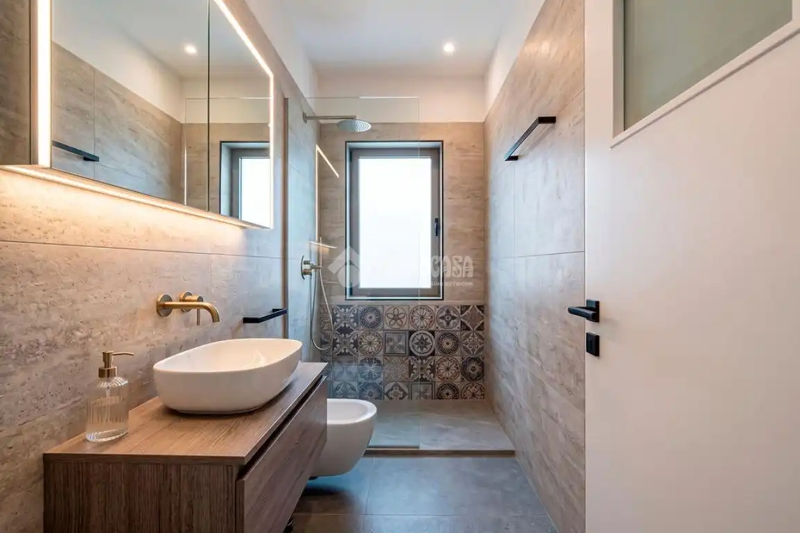Baño de Piso en venta en Madrid con Calefacción y Amueblado