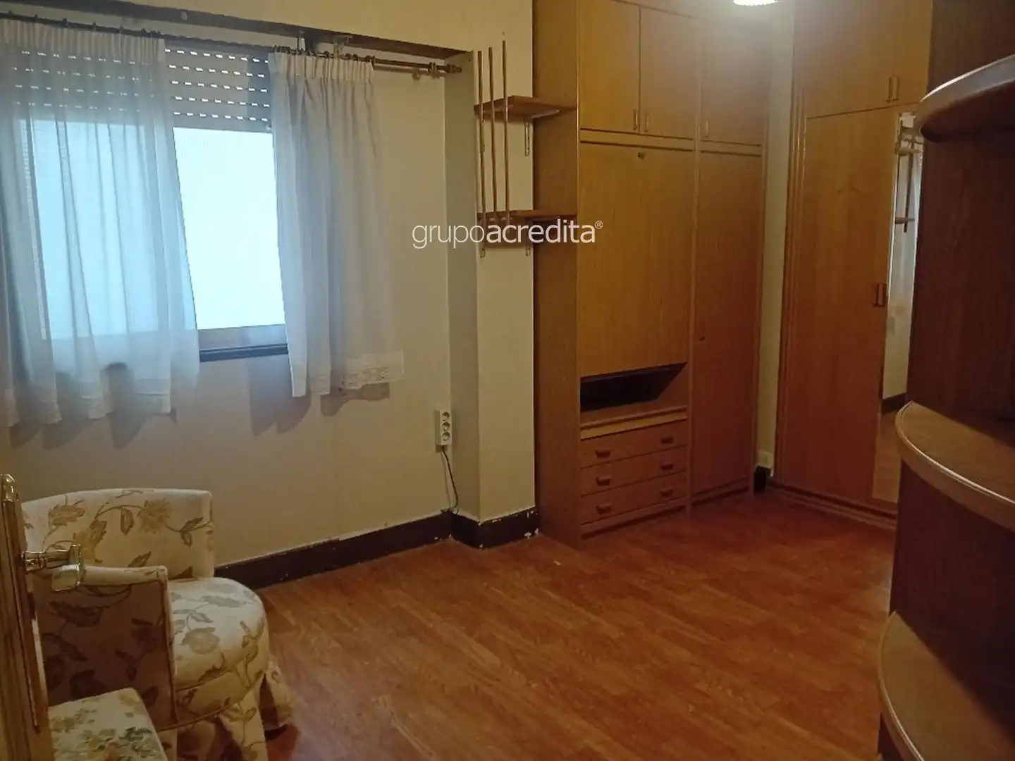Piso en venta en Santiago de Compostela  con Calefacción y Parquet