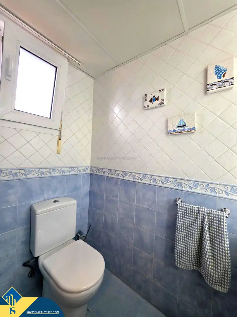 Bathroom of Houses for sale in Alicante / Alacant  with Terrace, Furnished and Community pool