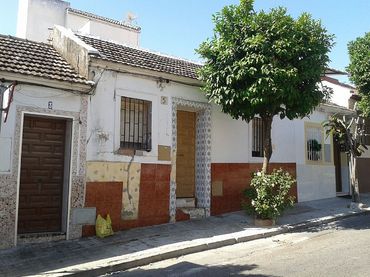 Villa in vendita a CL Motamid