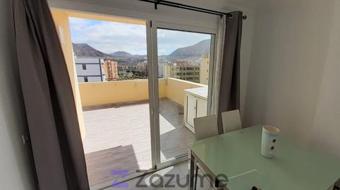 Foto 3 de Àtic de lloguer a C. Roque de Jama, Los Cristianos, Santa Cruz de Tenerife