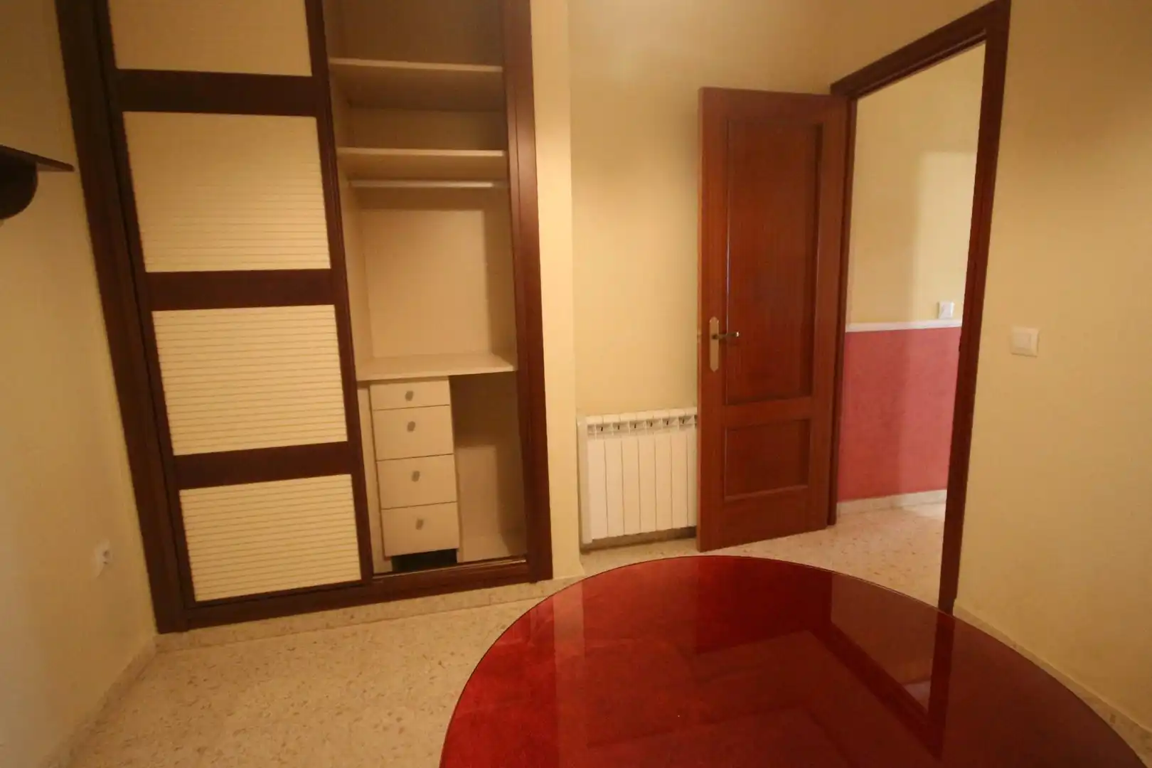Habitación de Piso en venta en Badajoz con Aire acondicionado y Calefacción