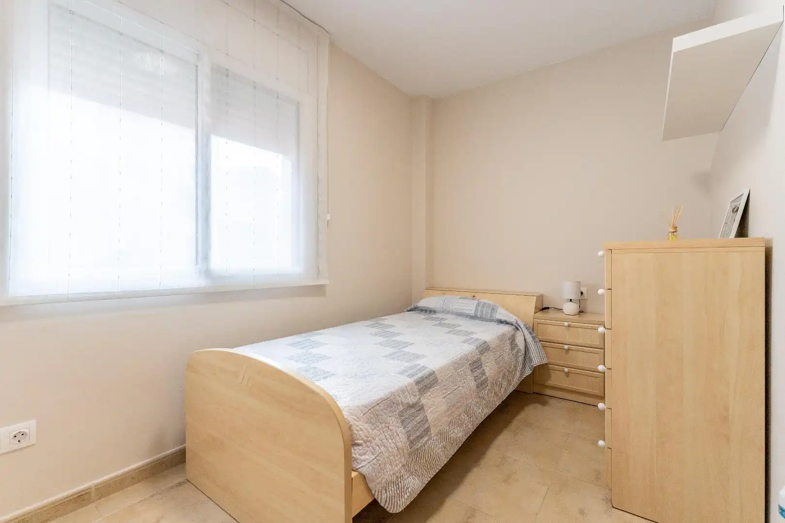 Schlafzimmer von Wohnung zur Miete in Reus mit Möbliert und Balkon