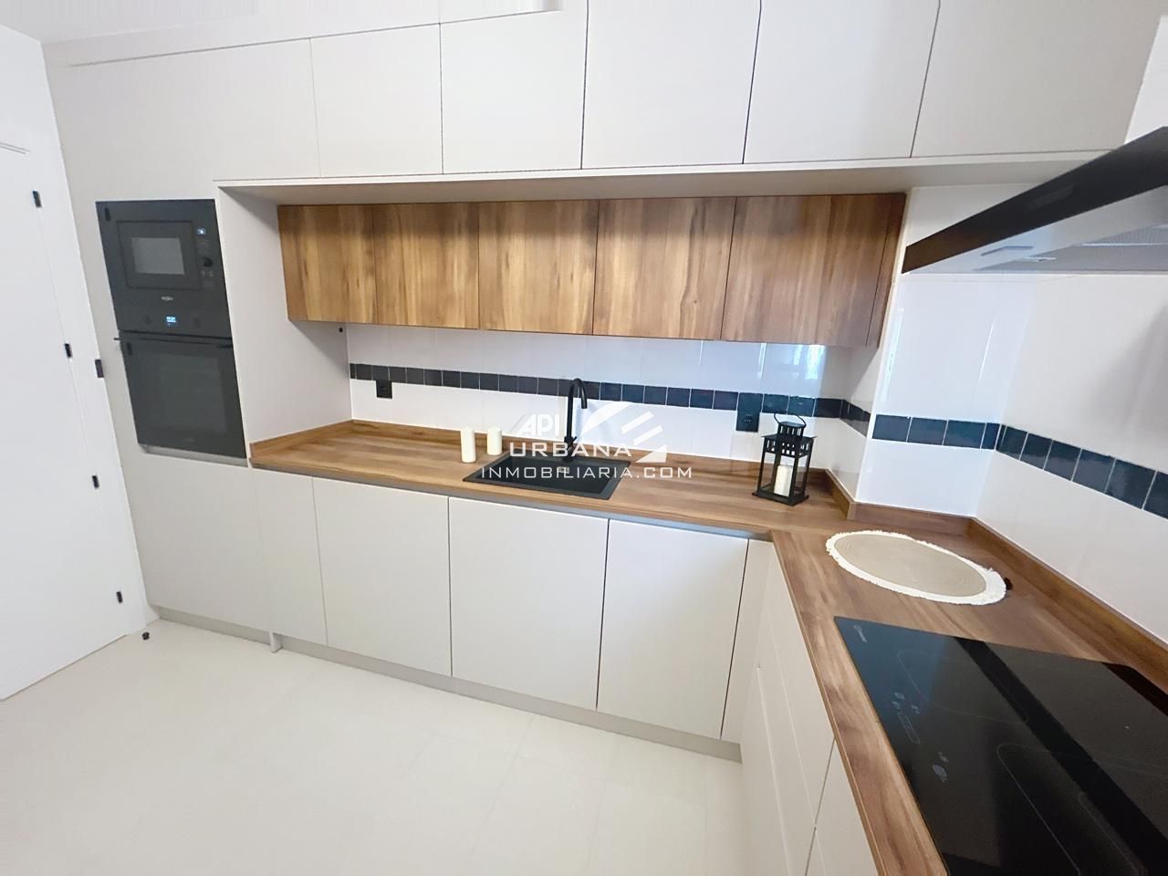 Kitchen of Flat for sale in Lucena  with Terrace and Storage room