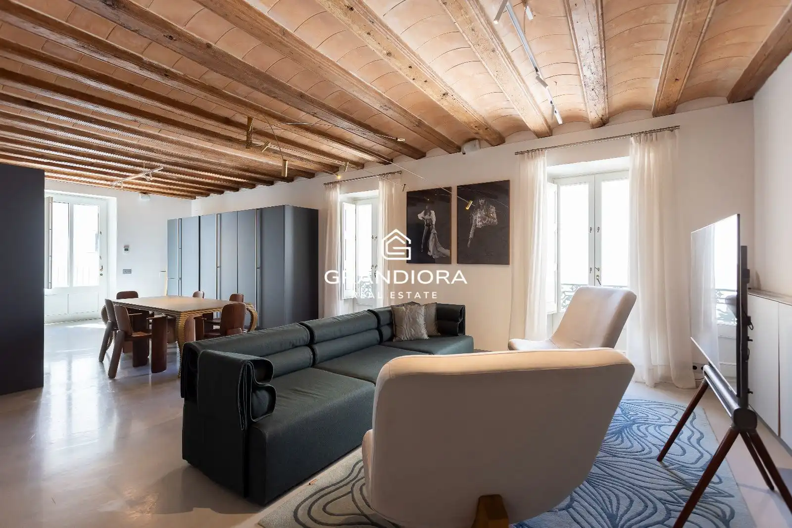 Duplex avec piscine à louer à Plaça de Sant Just