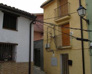 Vista exterior de Casa o xalet en venda en Calatayud amb Calefacció, Terrassa i Traster