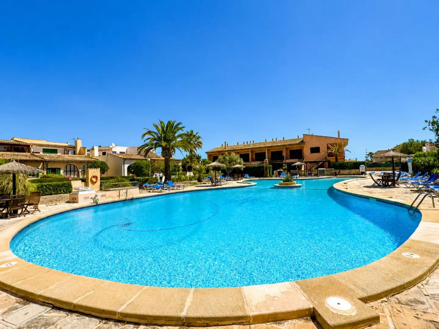 Piscina de Casa o chalet en venta en Campos