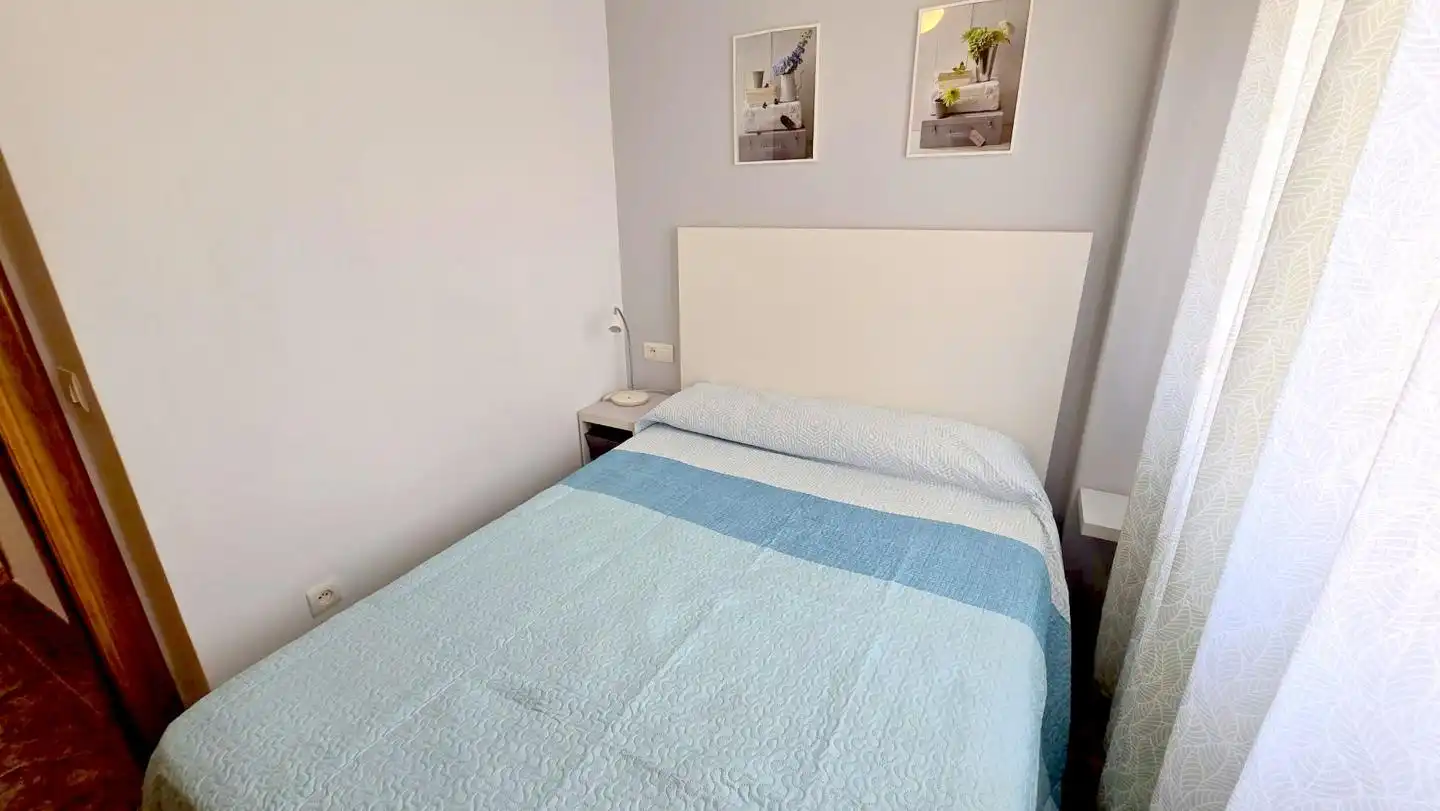 Bedroom of Apartments for rent in Gandia  with Air Conditioner, Terrace and Storage room