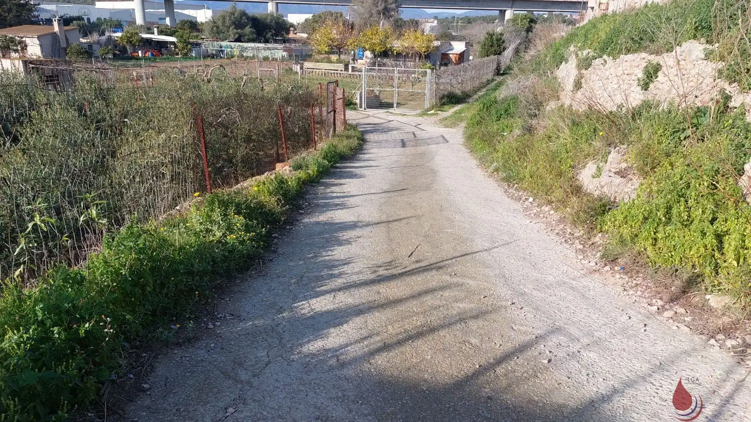 Außenansicht von Residential zum Verkauf in Santa Oliva