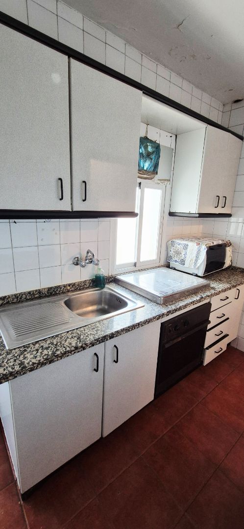 Flat for sale in Barrio de Zaidín