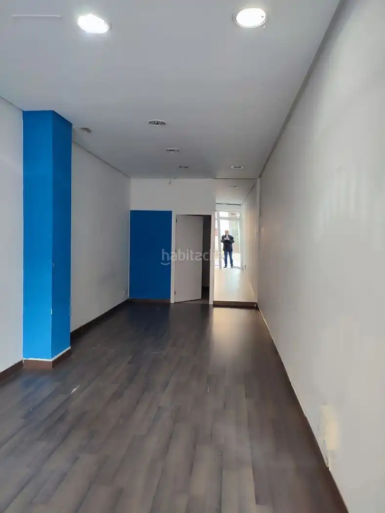 Local comercial de lloguer a Calle Corredera 38, imagen 2