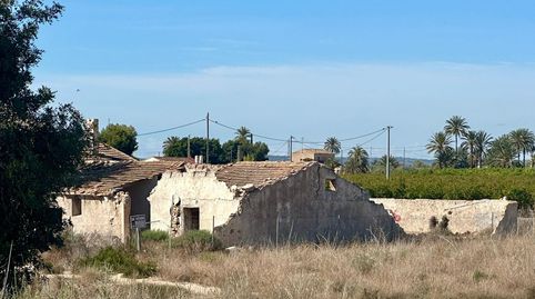 Foto 2 von Fabrik Grundstücke zum Verkauf in Las Bayas, Elche / Elx