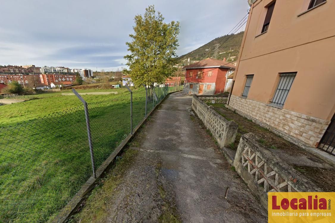 Vista exterior de Residencial en venta en Oviedo 