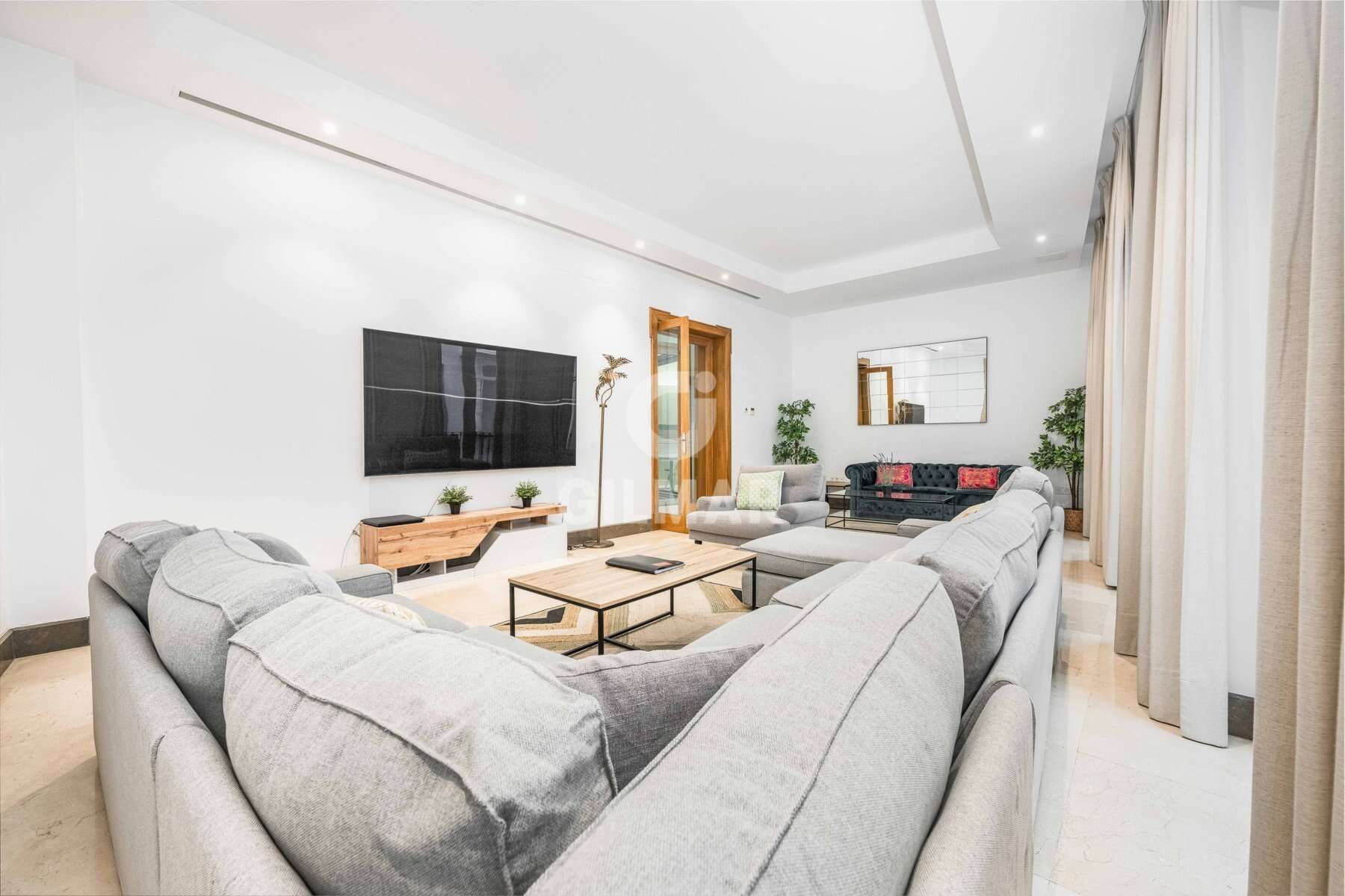 Living room of House or chalet for sale in  Sevilla Capital  with Heating and Swimming Pool