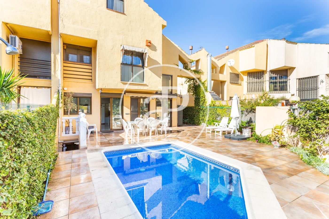 Casa o xalet de lloguer a Carrer Serra Perentxisa, Centro - Ambulatorio