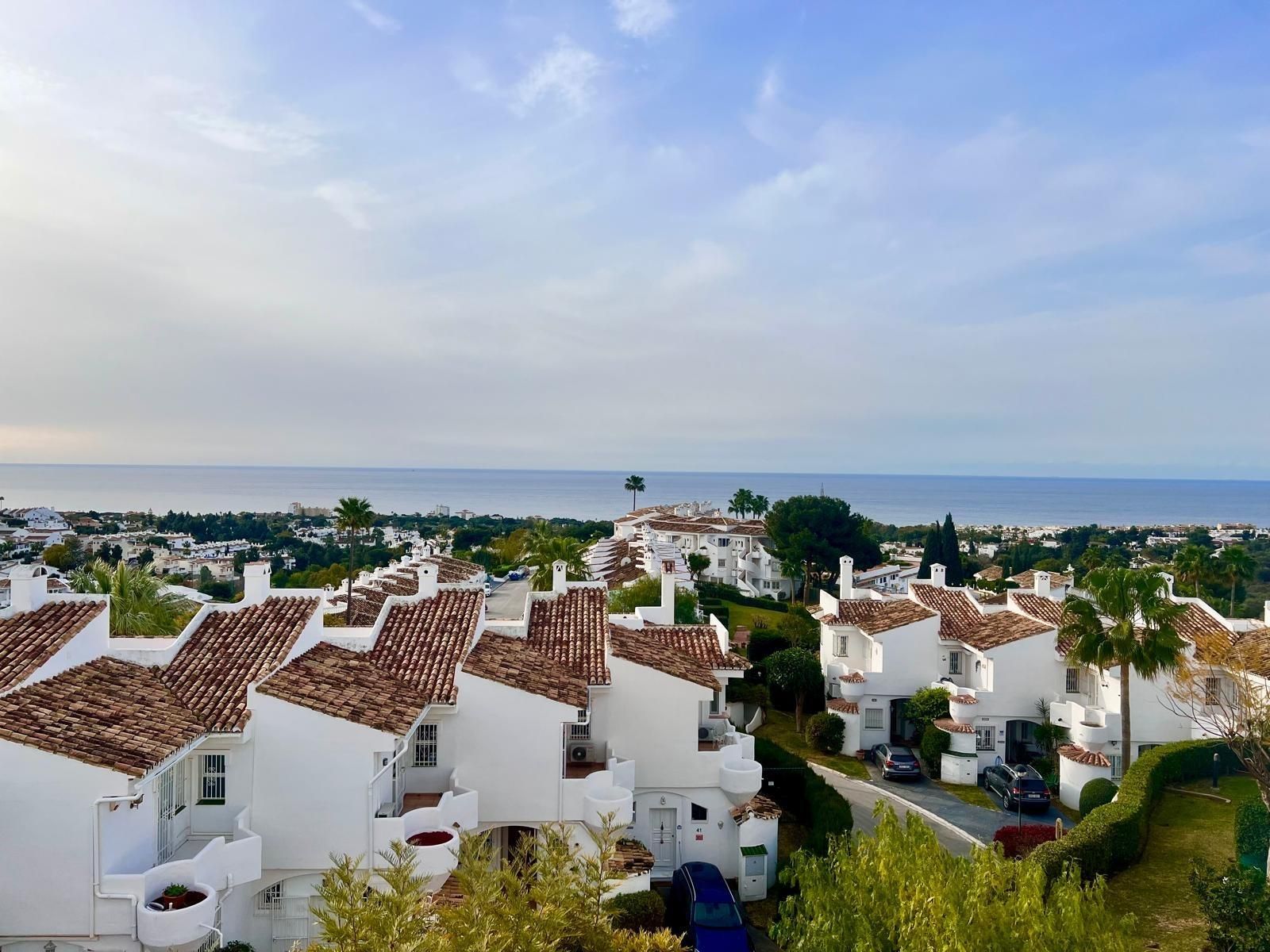 Casa adosada en venta en Calle Jaen de Calahonda, Calahonda