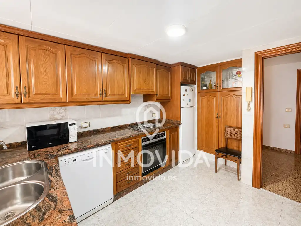 Cocina de Piso en venta en Xàtiva con Trastero, Amueblado y Balcón
