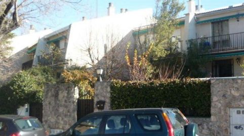 Foto 3 de Casa adosada en venta en C/ Islas de Cabo Verde, Peñagrande, Madrid Capital