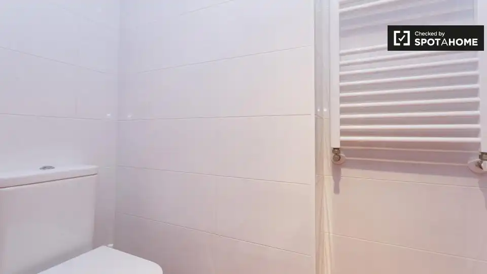 Room in Madrid, Madrid